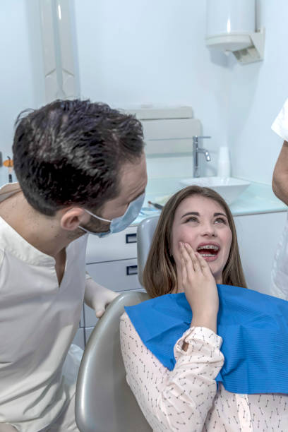 Best Chipped Tooth Repair Near Me  in Shoreacres, TX
